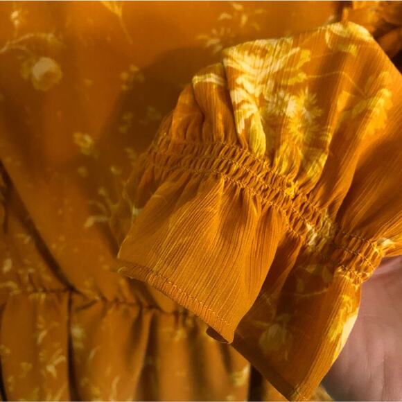 Madewell Marigold Orange Ruffle-Shoulder Peplum Top in Tonal Botanical Size Med - Picture 6 of 7